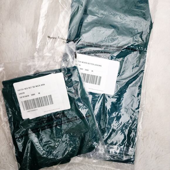 NEW Free People Hatch Maternity Green Sports Bra Legging Two Piece Matching Set - Picture 7 of 11